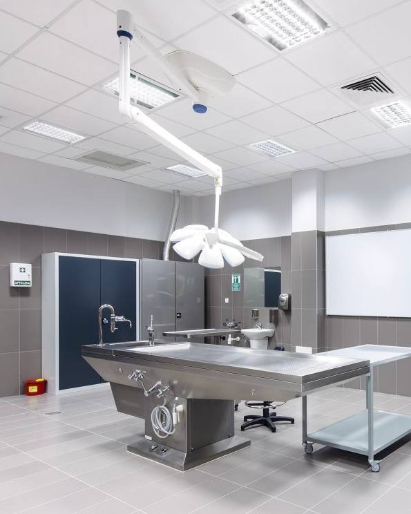 медицинские потолочные системы для операционной